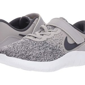 Nike Kids Flex Contact Size 2